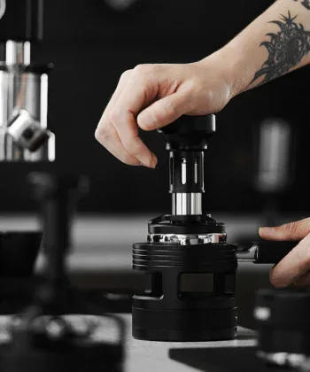 MHW-3BOMBER Spring Loaded Espresso Tamper 51/53/58mm - Image 3